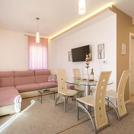Apartment Sara - Free Parking For 2 Cars Zagreb Eksteriør bilde